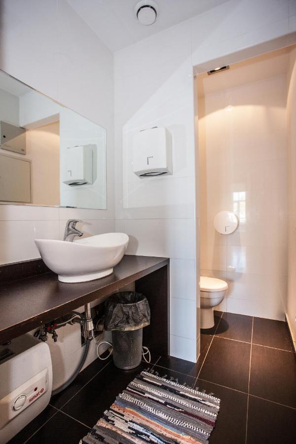 Chaka Apartments Рига Экстерьер фото
