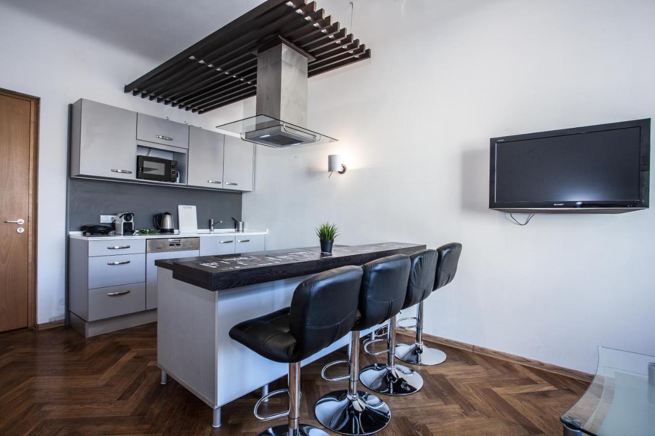 Chaka Apartments Рига Экстерьер фото