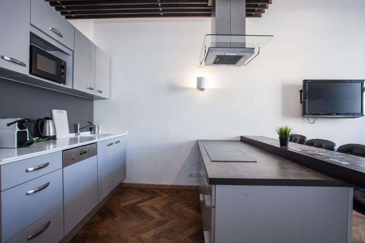 Chaka Apartments Рига Экстерьер фото